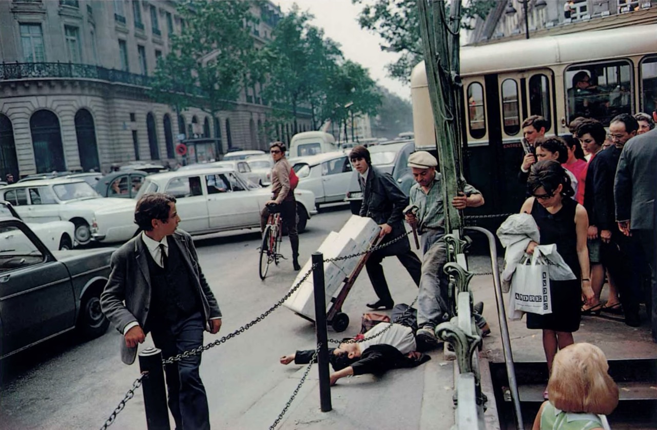 Joel Meyerowitz (https://www.joelmeyerowitz.com/)