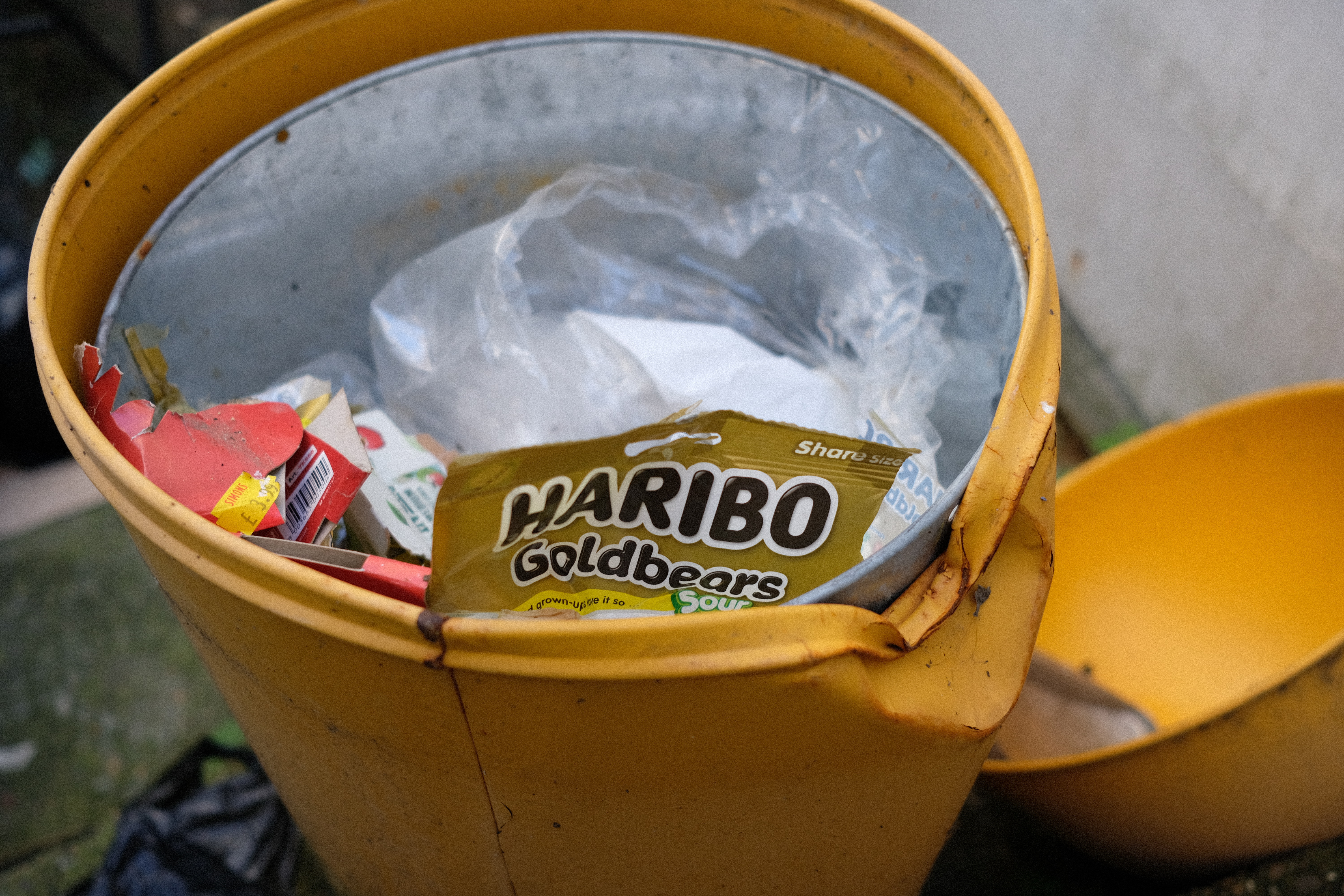 New Neighbours photograph 9